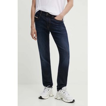 Diesel jeansi 2019 D-STRUKT L.34 PANTALONI barbati, culoarea albastru marin, A03563.009ZS