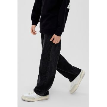 Pantaloni relaxed fit din reiat