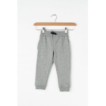 Pantaloni sport cu buzunare