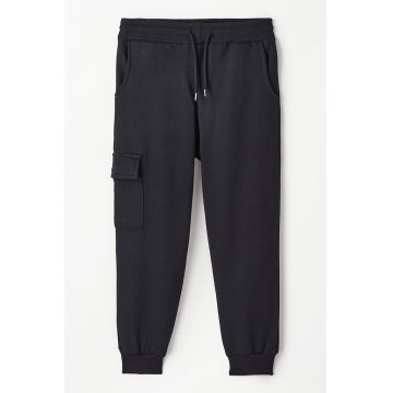 Pantaloni de trening cargo cu model uni