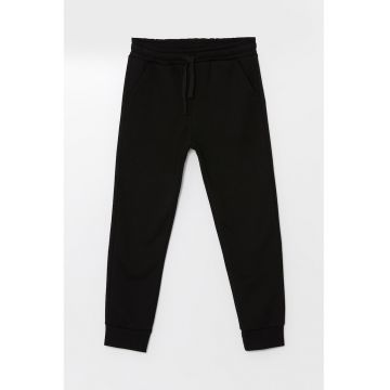 Pantaloni de trening cu buzunare oblice