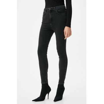 Blugi skinny cu talie inalta