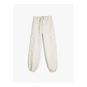 Pantaloni cu buzunare multiple Parachute