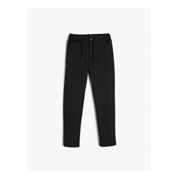 Pantaloni de trening cu snur