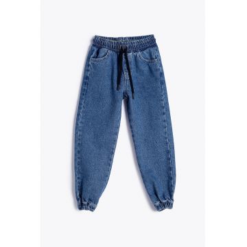 Pantaloni jogger de denim