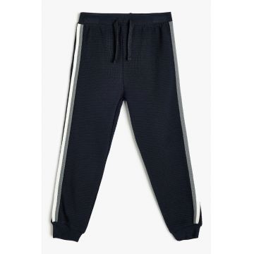 Pantaloni de trening din bumbac cu snur